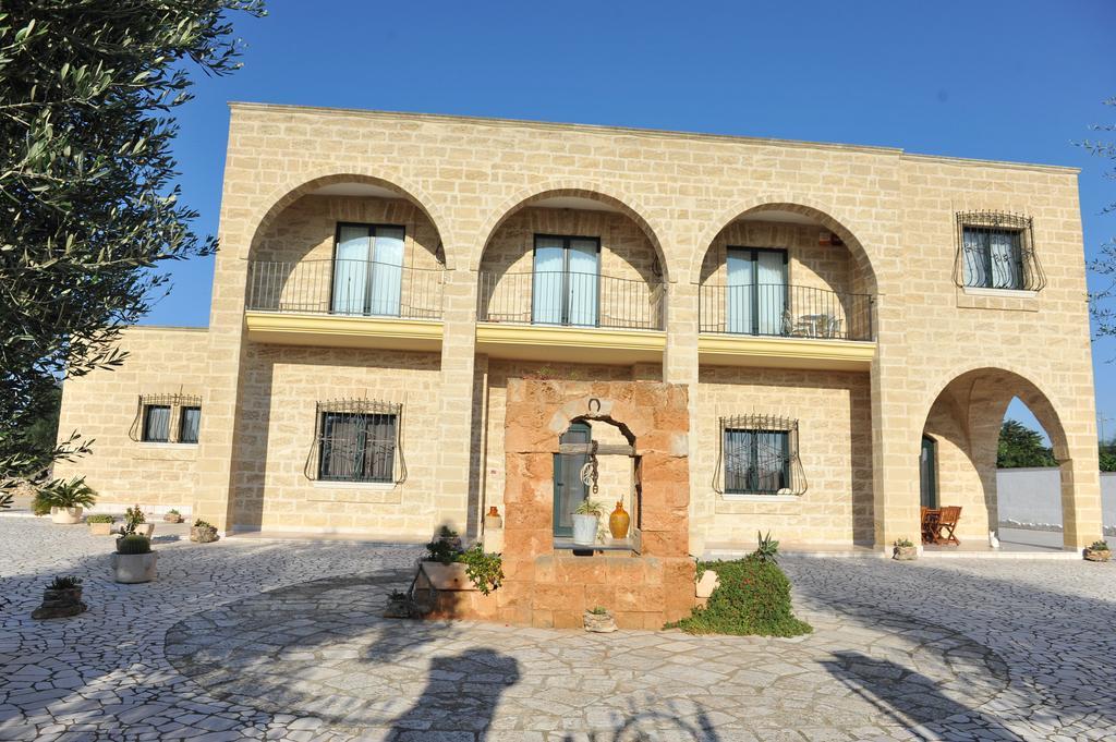 Villa Arneide Bed And Breakfast Torre Lapillo Exterior photo