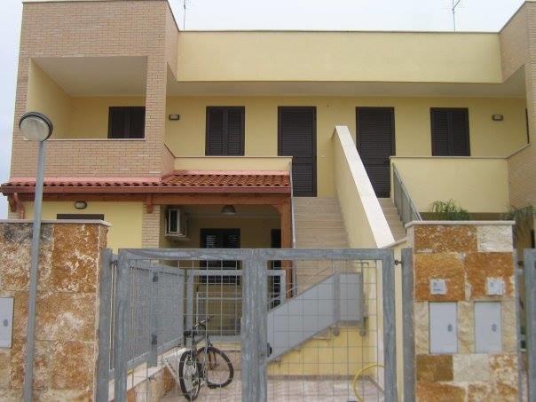 Villa Arneide Bed And Breakfast Torre Lapillo Exterior photo