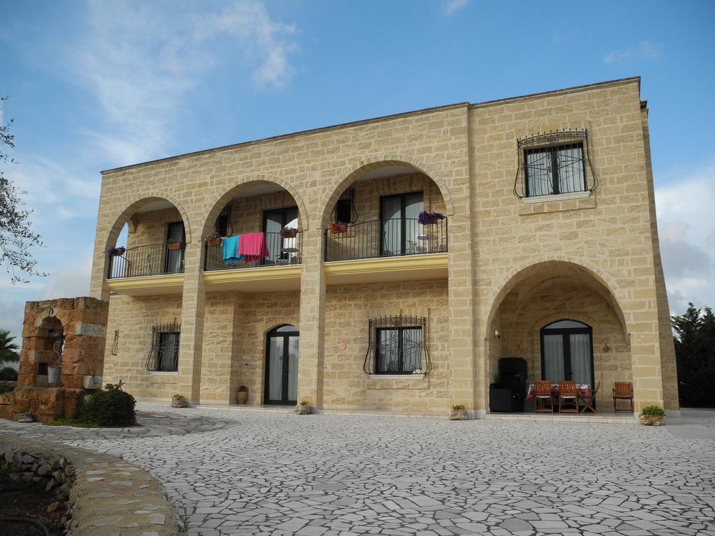 Villa Arneide Bed And Breakfast Torre Lapillo Exterior photo