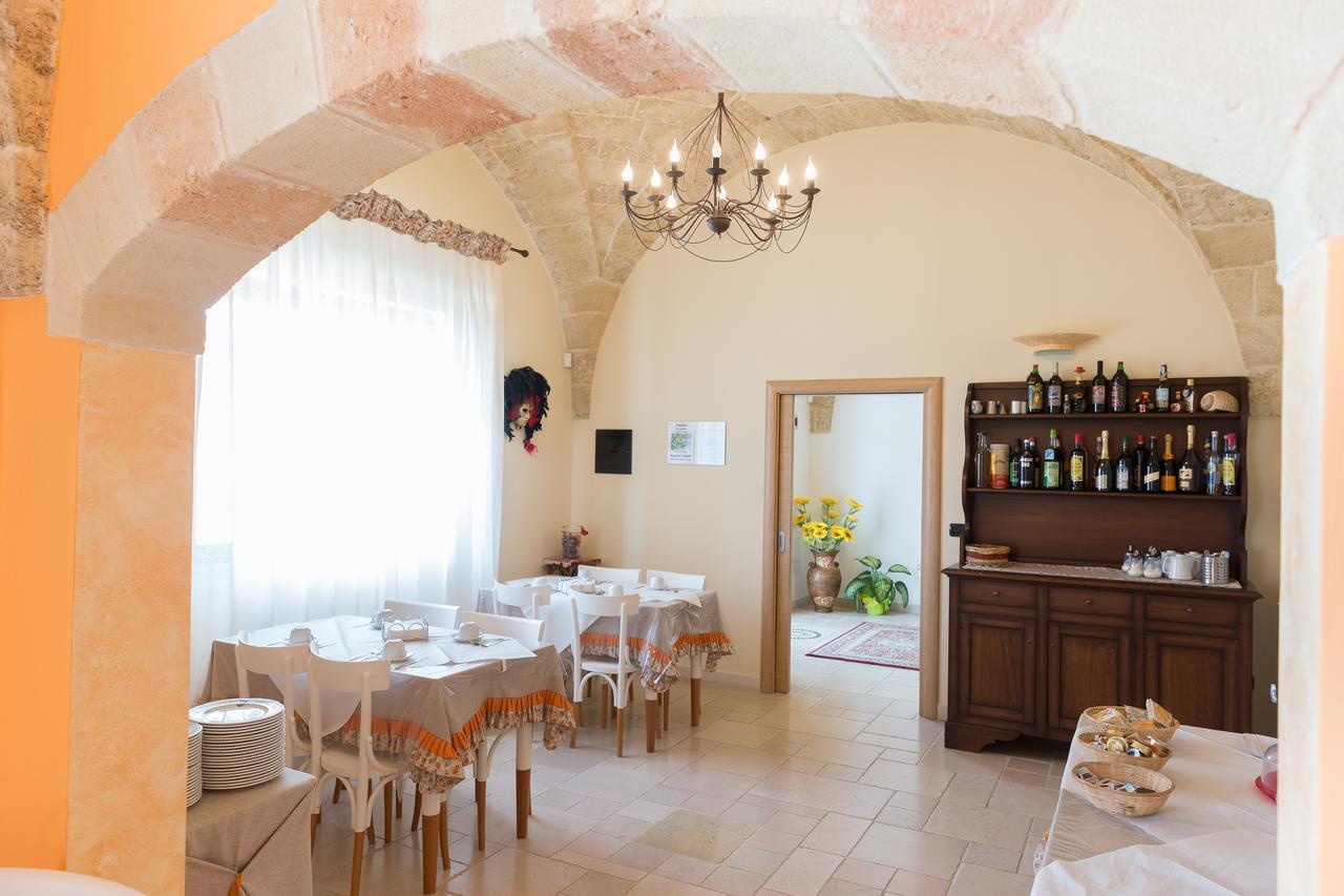 Villa Arneide Bed And Breakfast Torre Lapillo Exterior photo